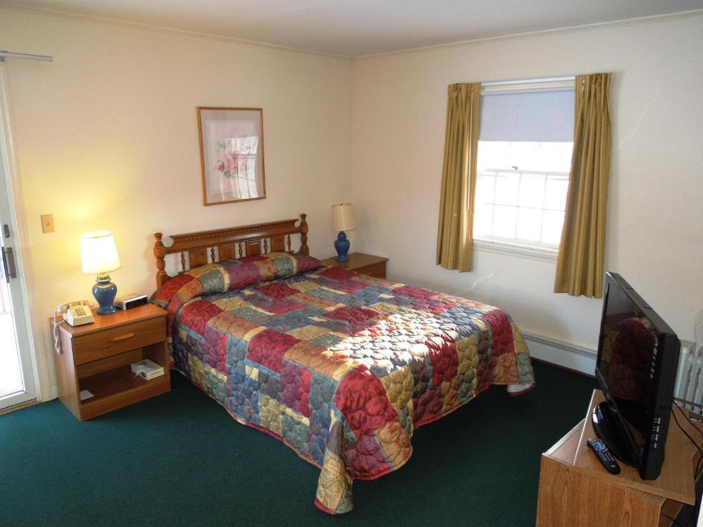 Killington Motel Room photo